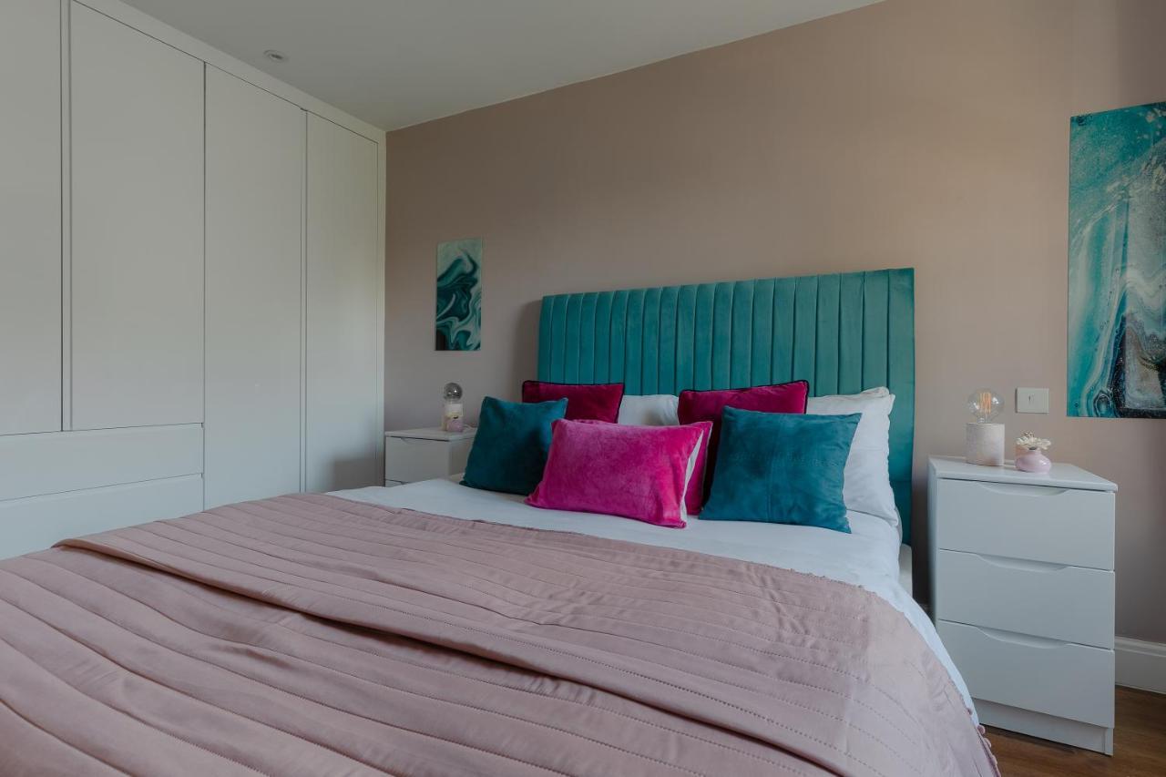 Notting Hill & Hyde Park Exclusive West-End Serene Designer Family Home 5Bed4Bath London Exterior foto