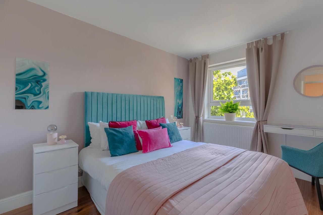 Notting Hill & Hyde Park Exclusive West-End Serene Designer Family Home 5Bed4Bath London Exterior foto