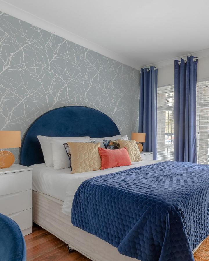 Notting Hill & Hyde Park Exclusive West-End Serene Designer Family Home 5Bed4Bath London Exterior foto